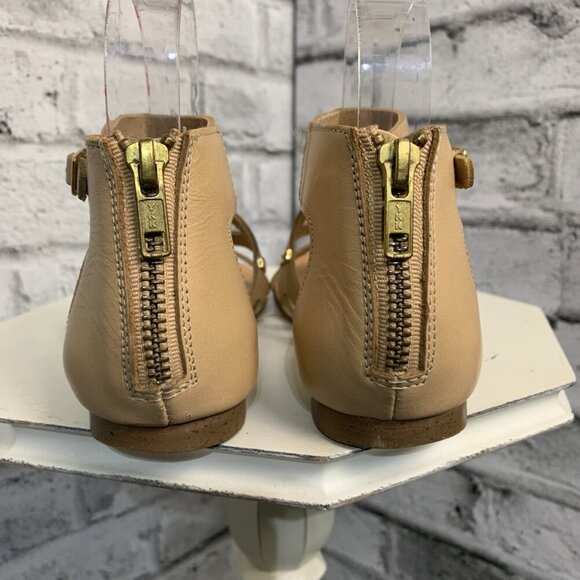 Steve Madden Comma Strappy Flat Tan Leather Sandals - Picture 6 of 9